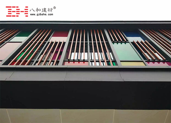 木紋型材方通外墻裝飾效果-橫琴中央?yún)R沿街商鋪2 木紋型材方通外墻裝飾效果-橫琴中央?yún)R沿街商鋪2