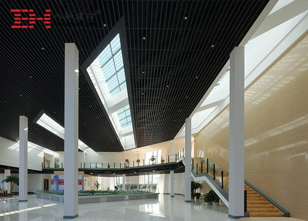 北科建嘉興創(chuàng)新園展示中心-鋁方通吊頂3 北科建嘉興創(chuàng)新園展示中心-鋁方通吊頂3