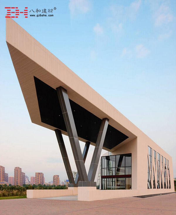 北科建嘉興創(chuàng)新園展示中心-鋁方通吊頂 北科建嘉興創(chuàng)新園展示中心-鋁方通吊頂