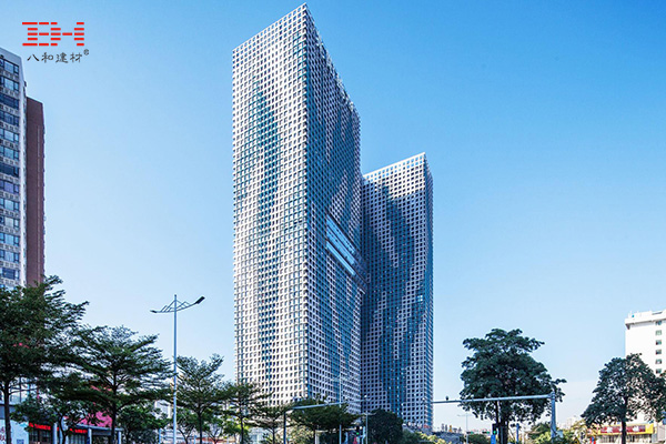 方孔鋁單板做成的二維碼立面，佛山兆陽O3大廈的創(chuàng)意外表